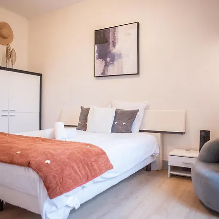 Les Tomettes Du Midi - Elegance & Authenticite * Carcassone