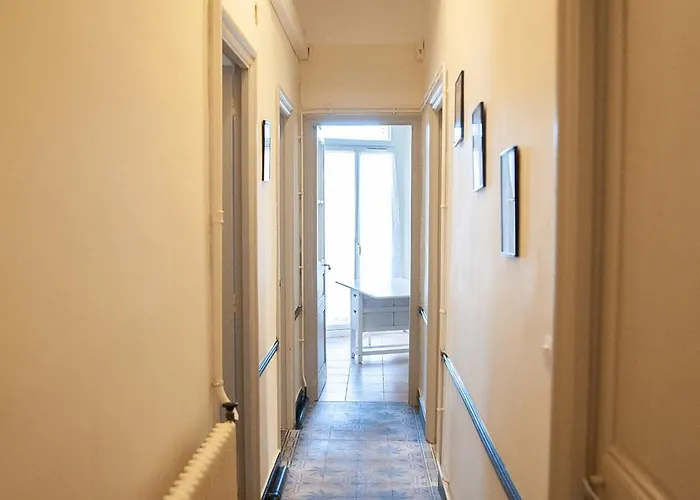 Les Tomettes Du Midi - Elegance & Authenticite Apartman Carcassone